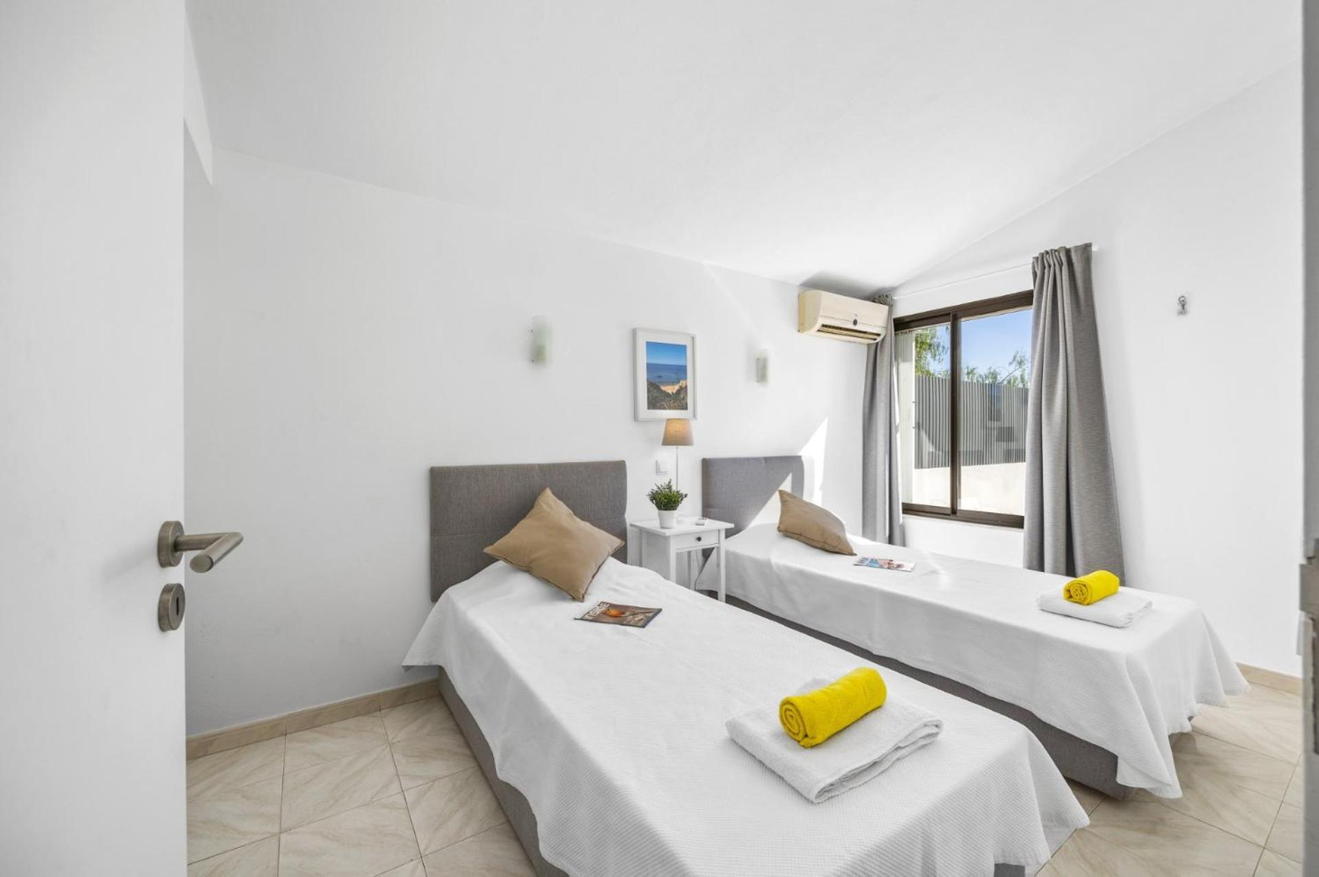 Buganvillea By Villa Albufeira