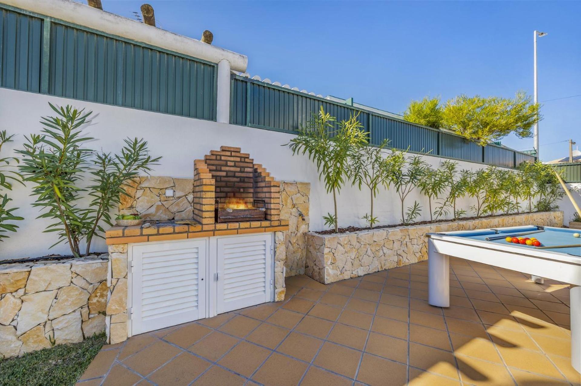Buganvillea By Villa *